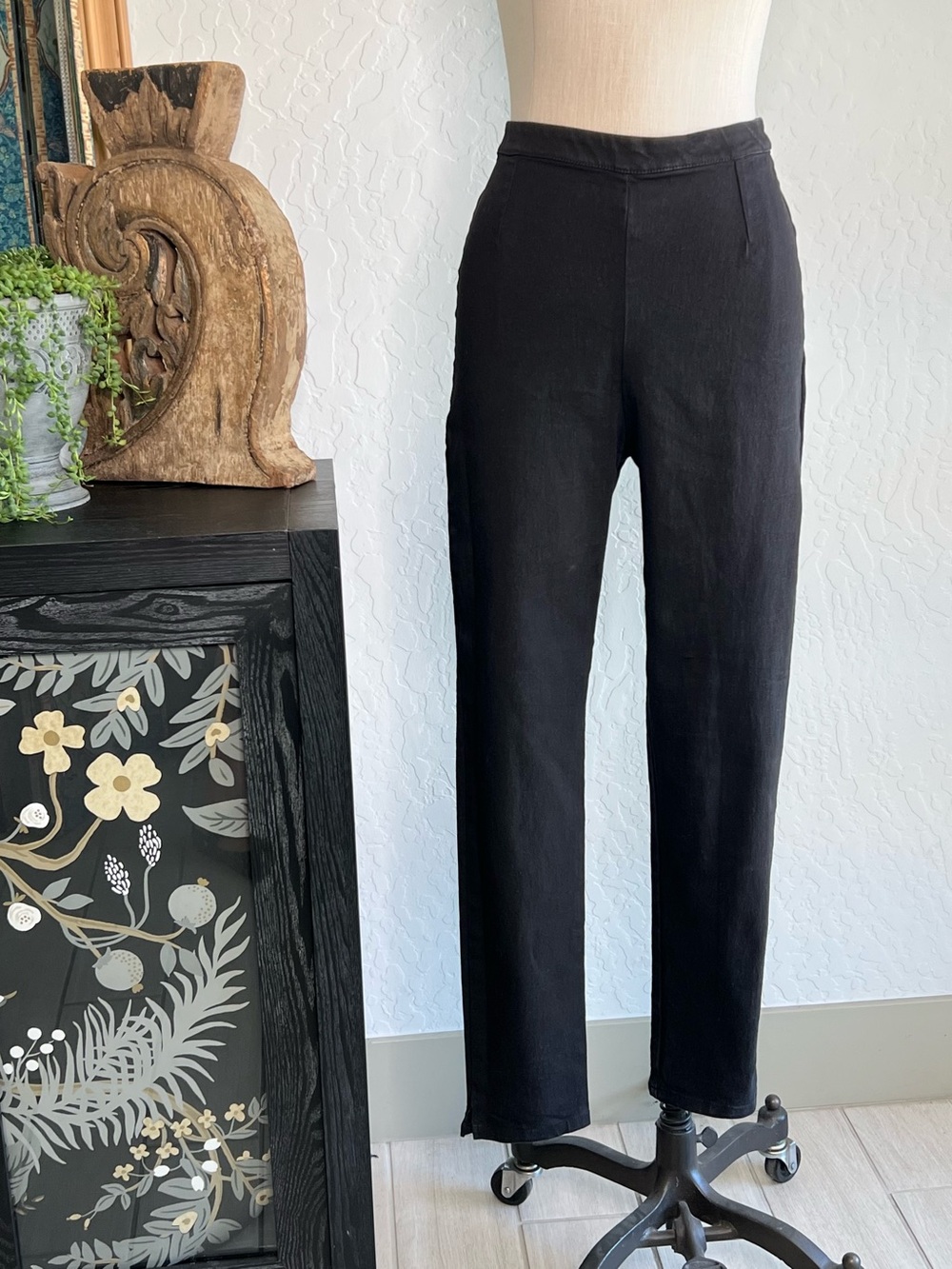 Bettie Page Black High-Waist Trousers
